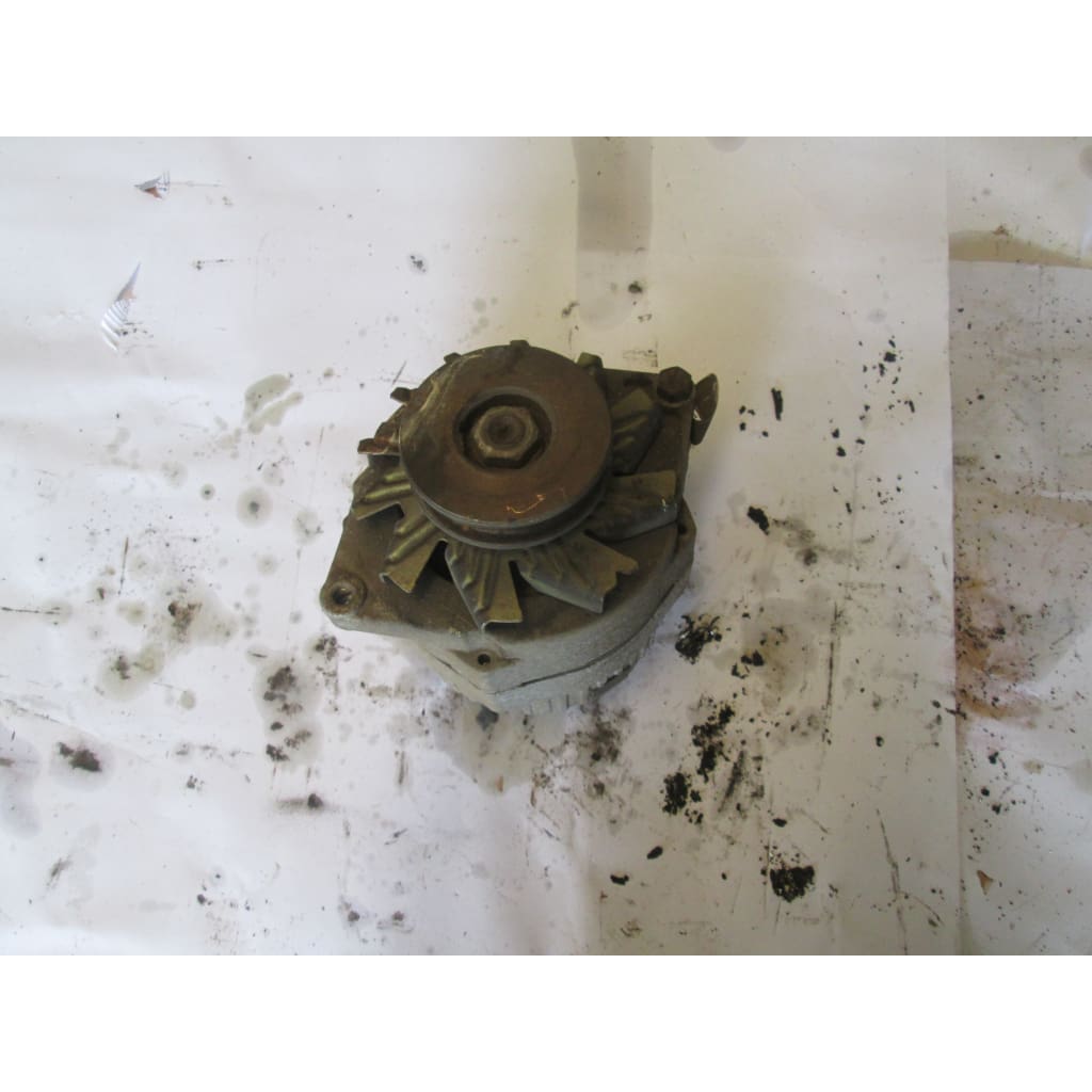 Caterpillar V80 Alternator - Parts